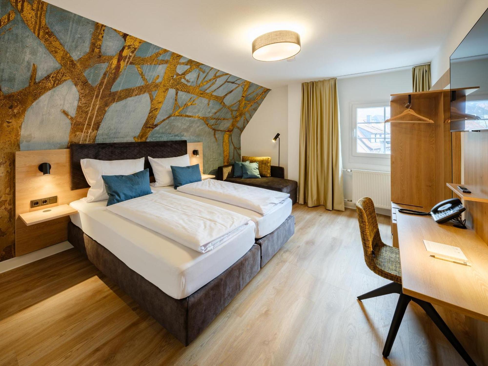 Hotel Restaurant Goldener Engel Heppenheim  المظهر الخارجي الصورة