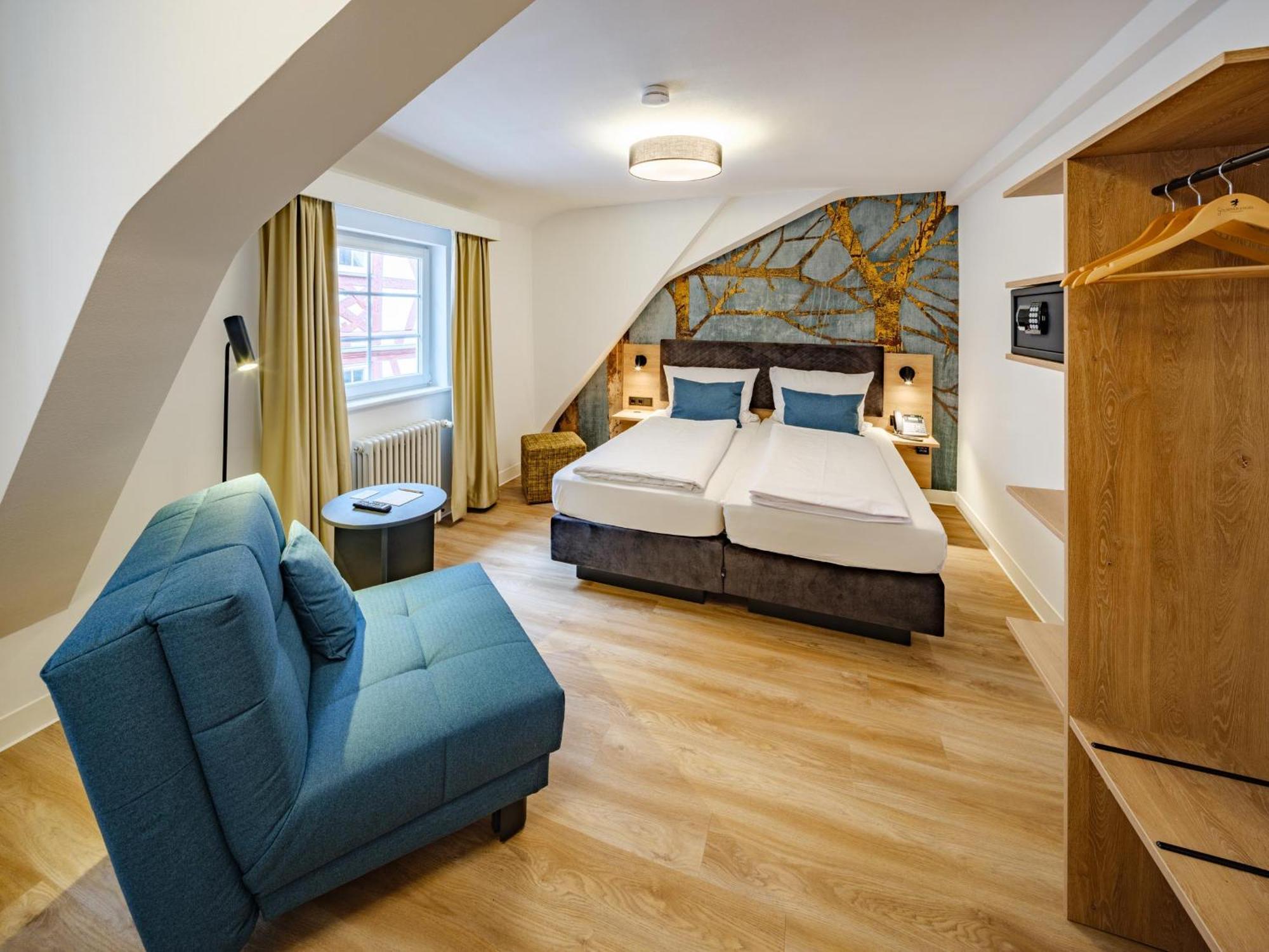 Hotel Restaurant Goldener Engel Heppenheim  المظهر الخارجي الصورة