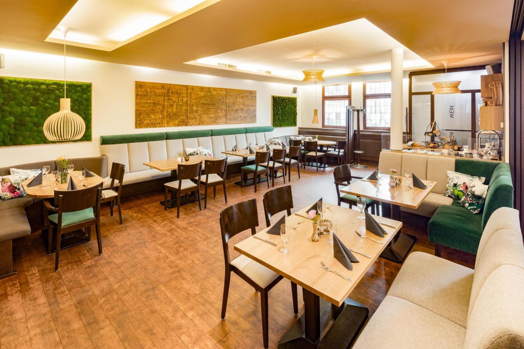 Hotel Restaurant Goldener Engel Heppenheim  المظهر الخارجي الصورة